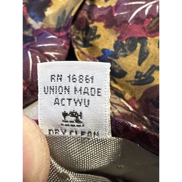 Men's Pattinni Uomo Silk Tie NECKTIE Silk MADE IN USA Formal Classic City Career - Picture 6 of 6